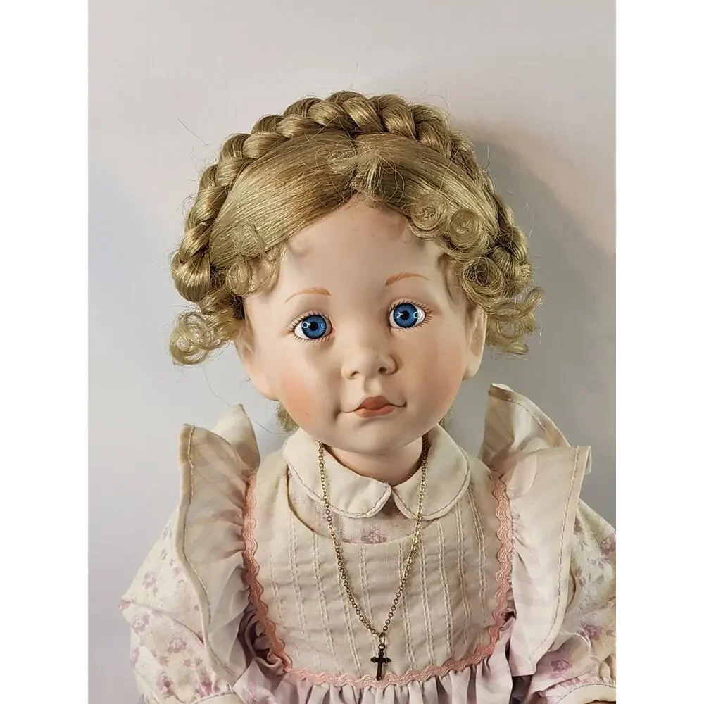 Jennifer Doll by Nancy Leslie The Danbury Mint 1994 Pre-owned